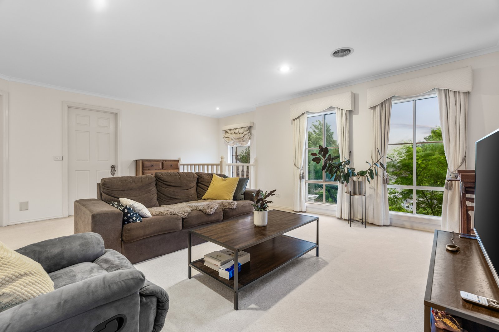 Gallery: 9 Prestbury Drive