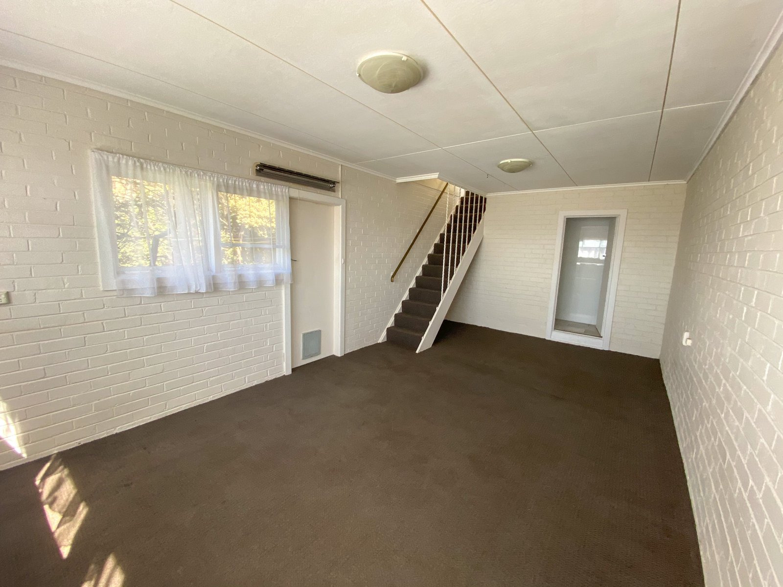 9 Primrose Place SANDY BAY 16