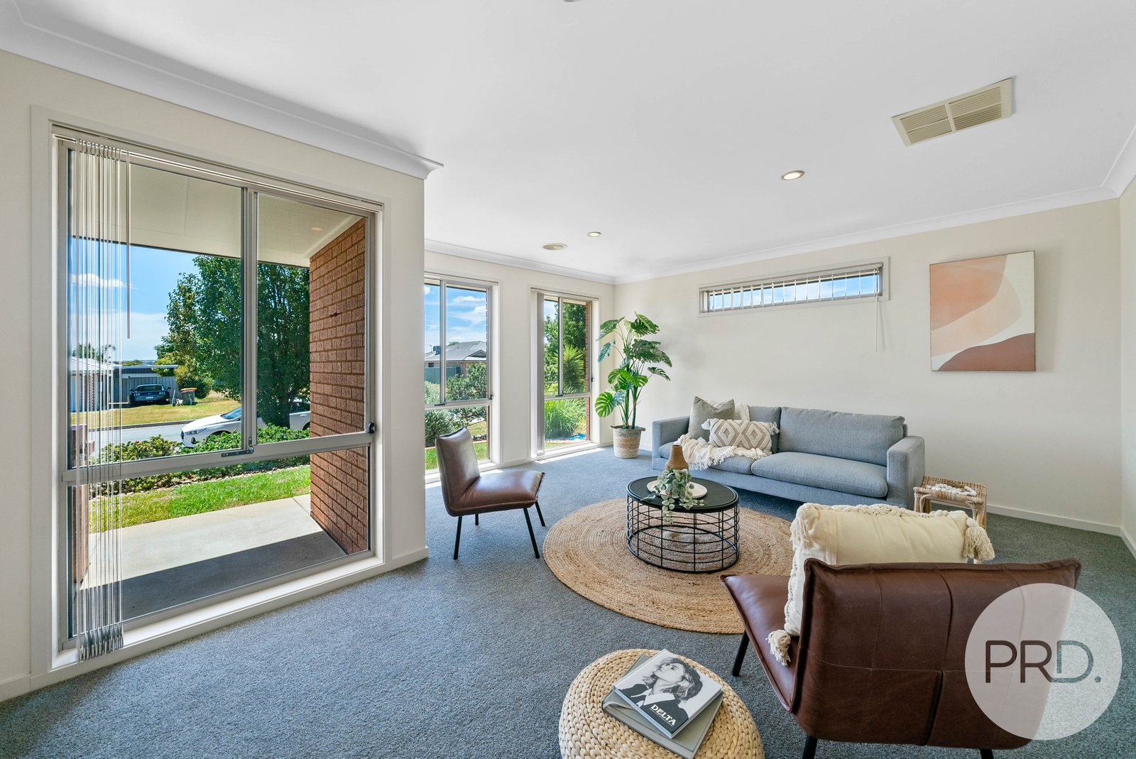 9 Quandong Place FOREST HILL 2