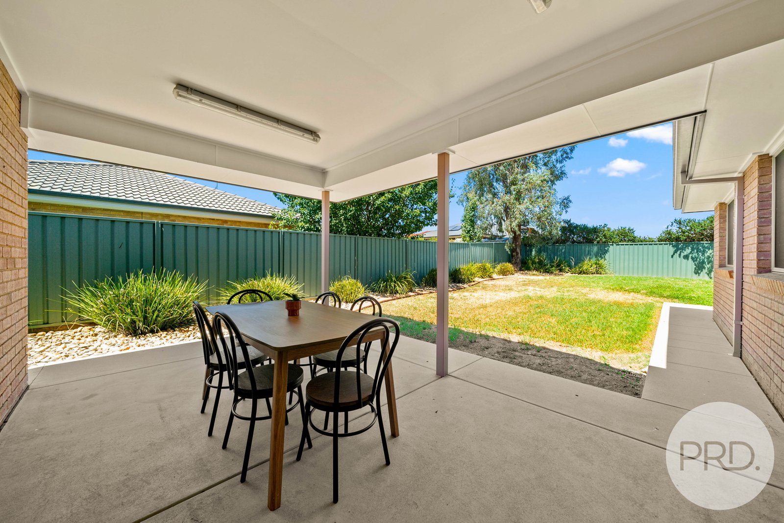 9 Quandong Place FOREST HILL 14