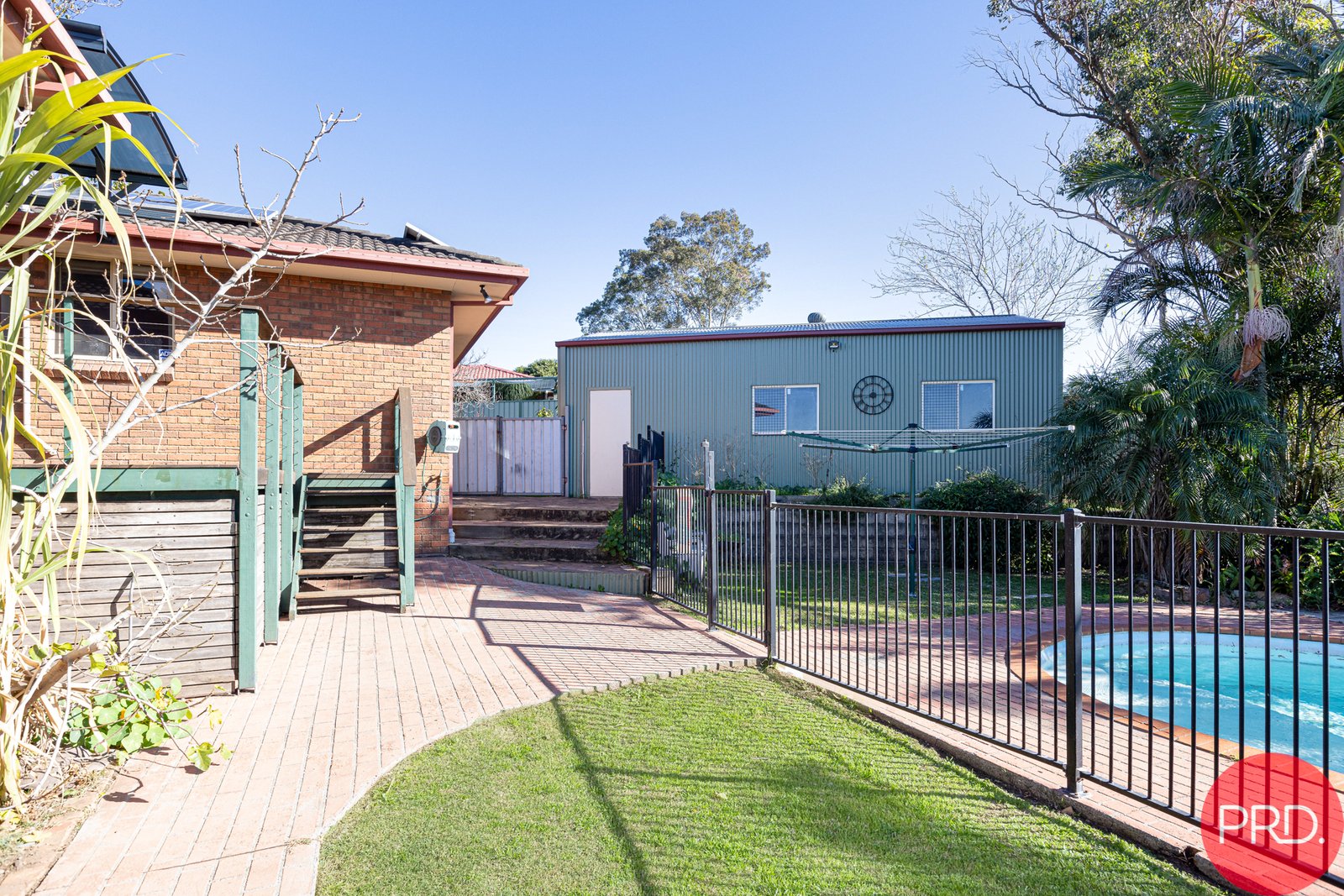 9 Quinton Close RUTHERFORD 31