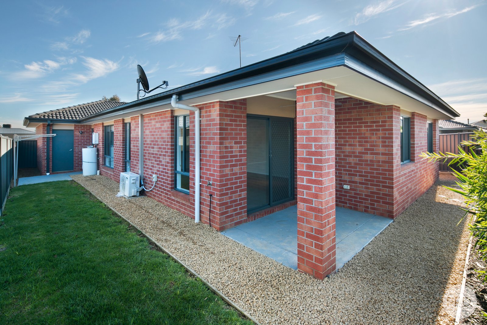 9 Rawlings Street LUCAS 16