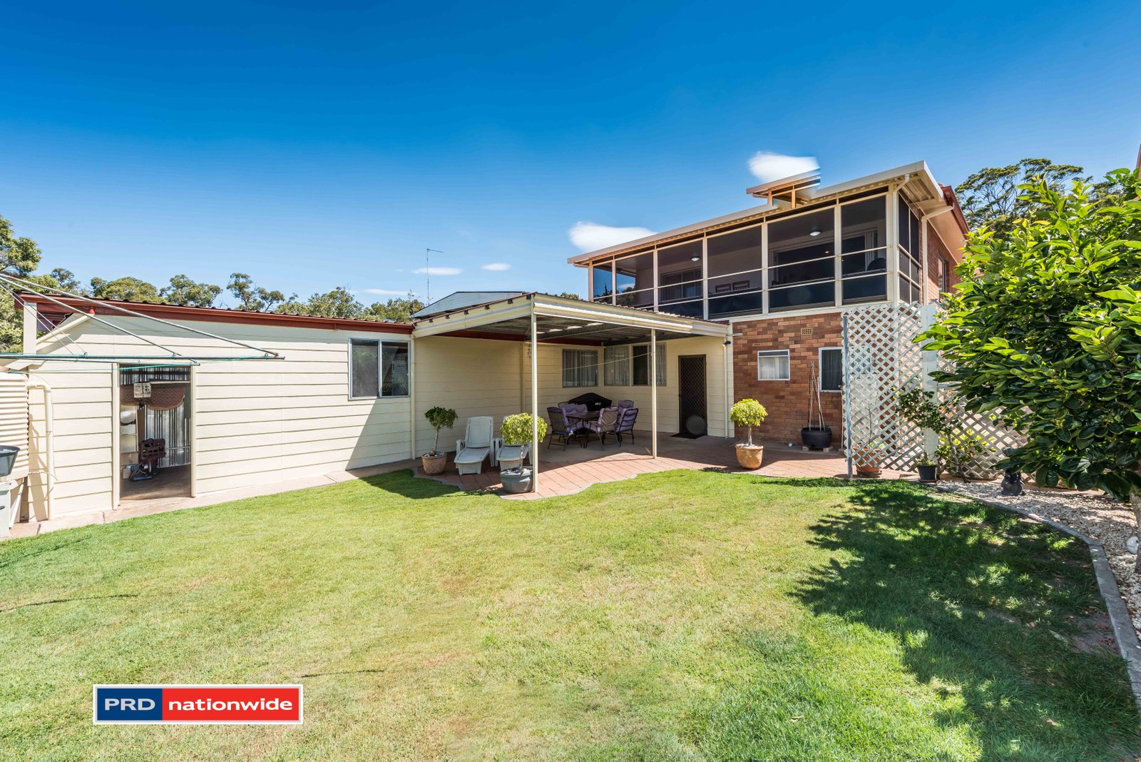9 Raymond Avenue SALAMANDER BAY 1