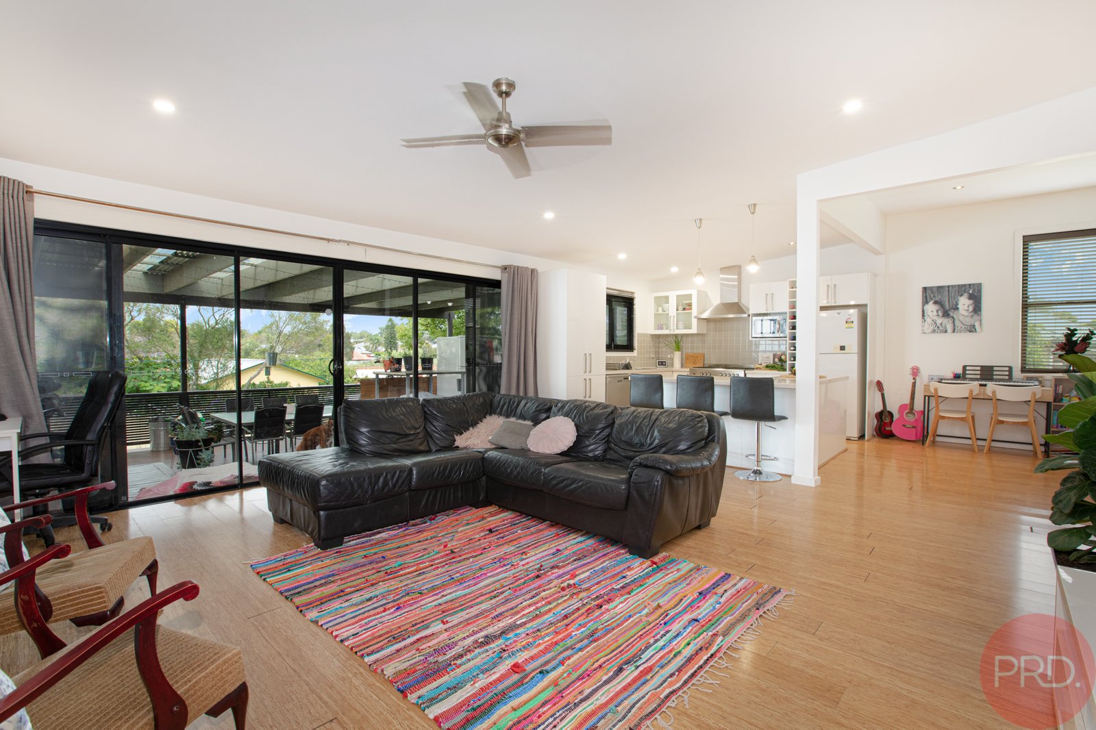 9 Raymond Terrace Road EAST MAITLAND 2