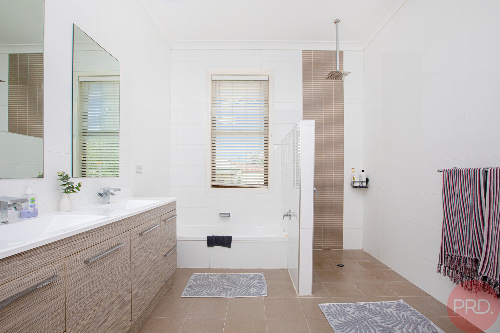 9 Raymond Terrace Road EAST MAITLAND 16