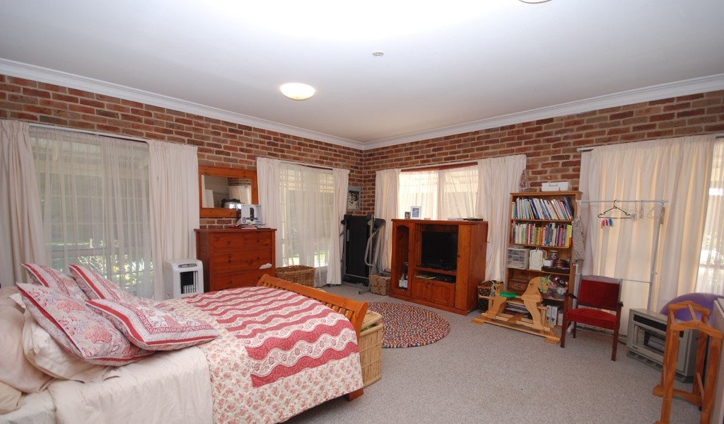 9 Reardon Street BUNGENDORE 6