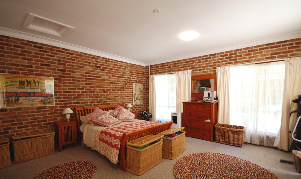 9 Reardon Street BUNGENDORE 9