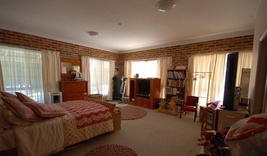 9 Reardon Street BUNGENDORE 13