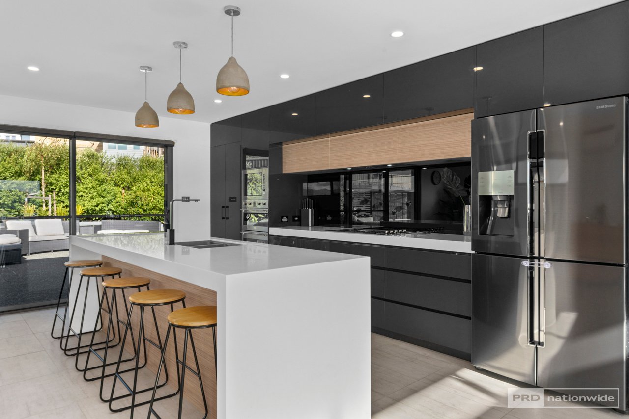 9 Regatta Place TRANMERE 15