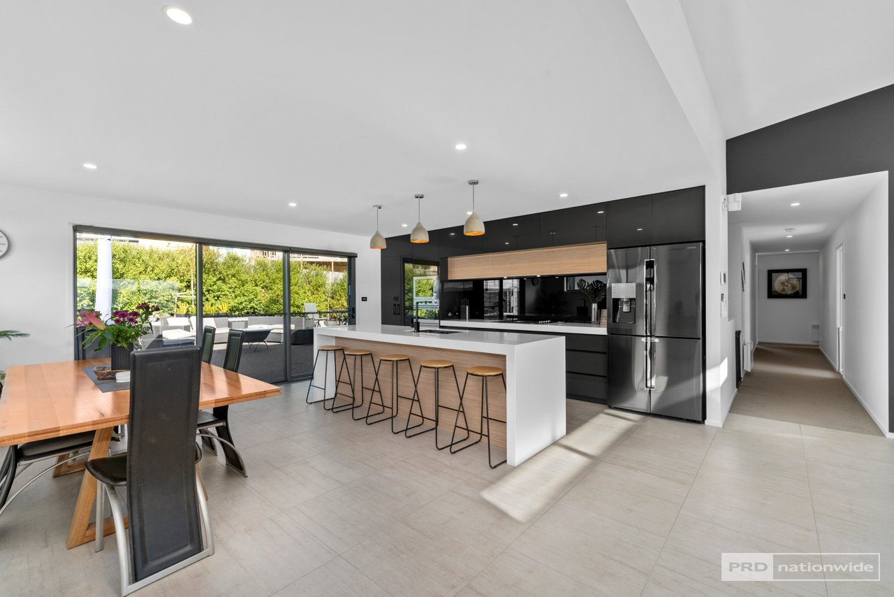 9 Regatta Place TRANMERE 16