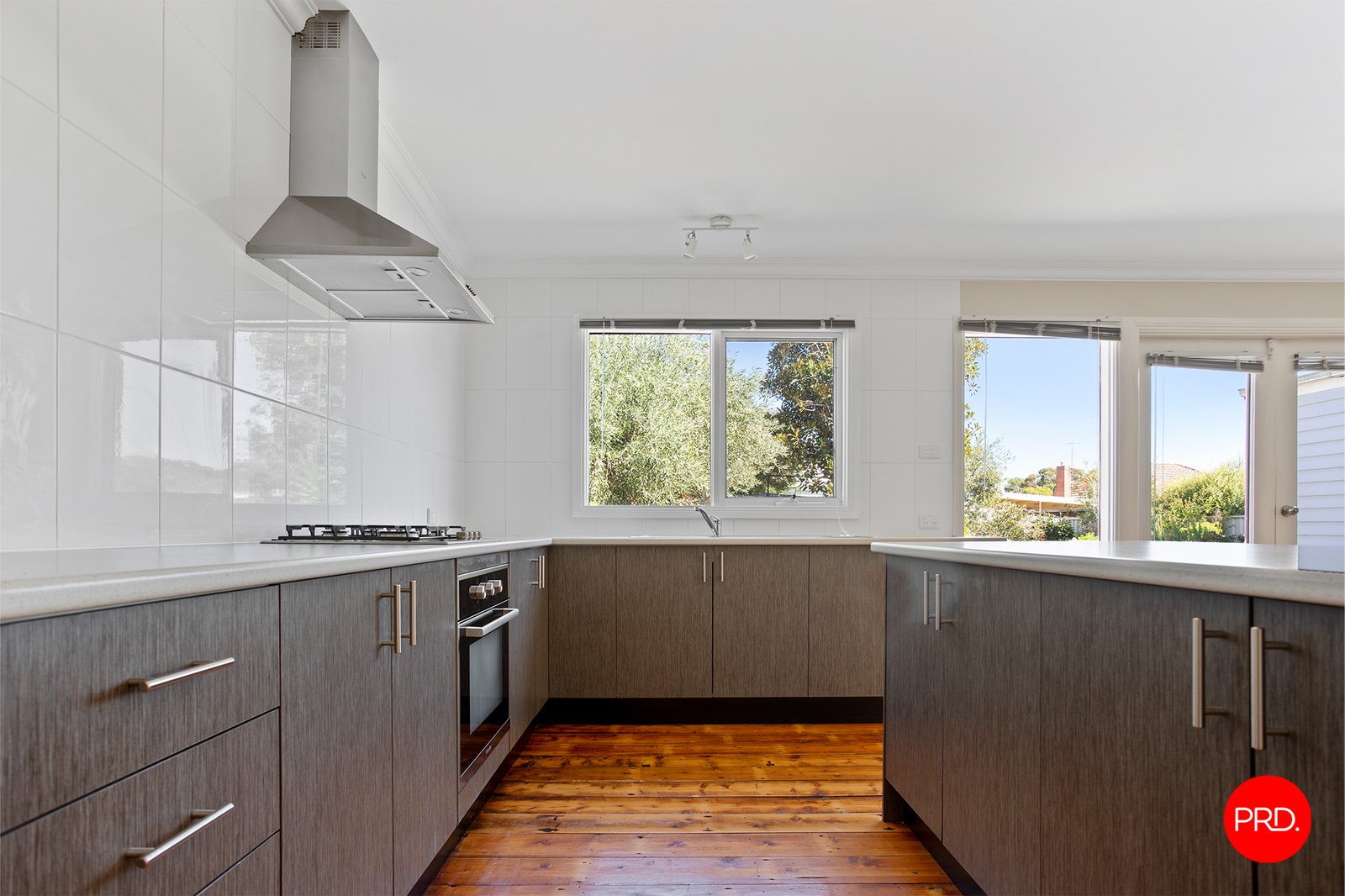 9 Reverie Street LONG GULLY 4