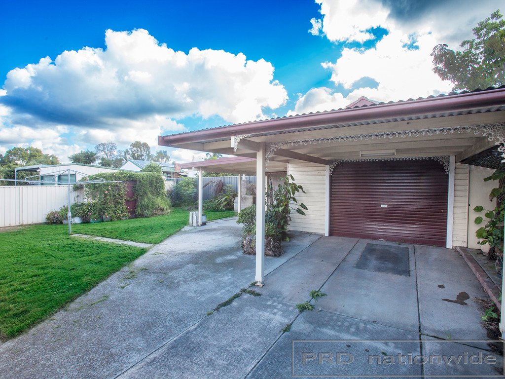 9 Richardson Road EAST MAITLAND 3