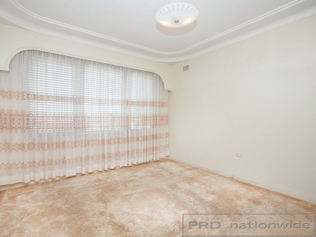 9 Richardson Road EAST MAITLAND 4