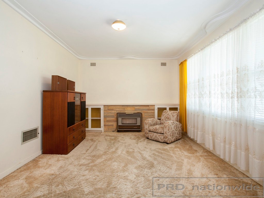 9 Richardson Road EAST MAITLAND 5