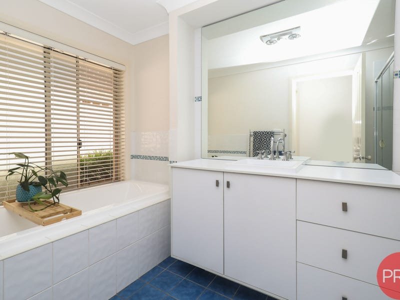 9 Riley James Drive RAWORTH 17