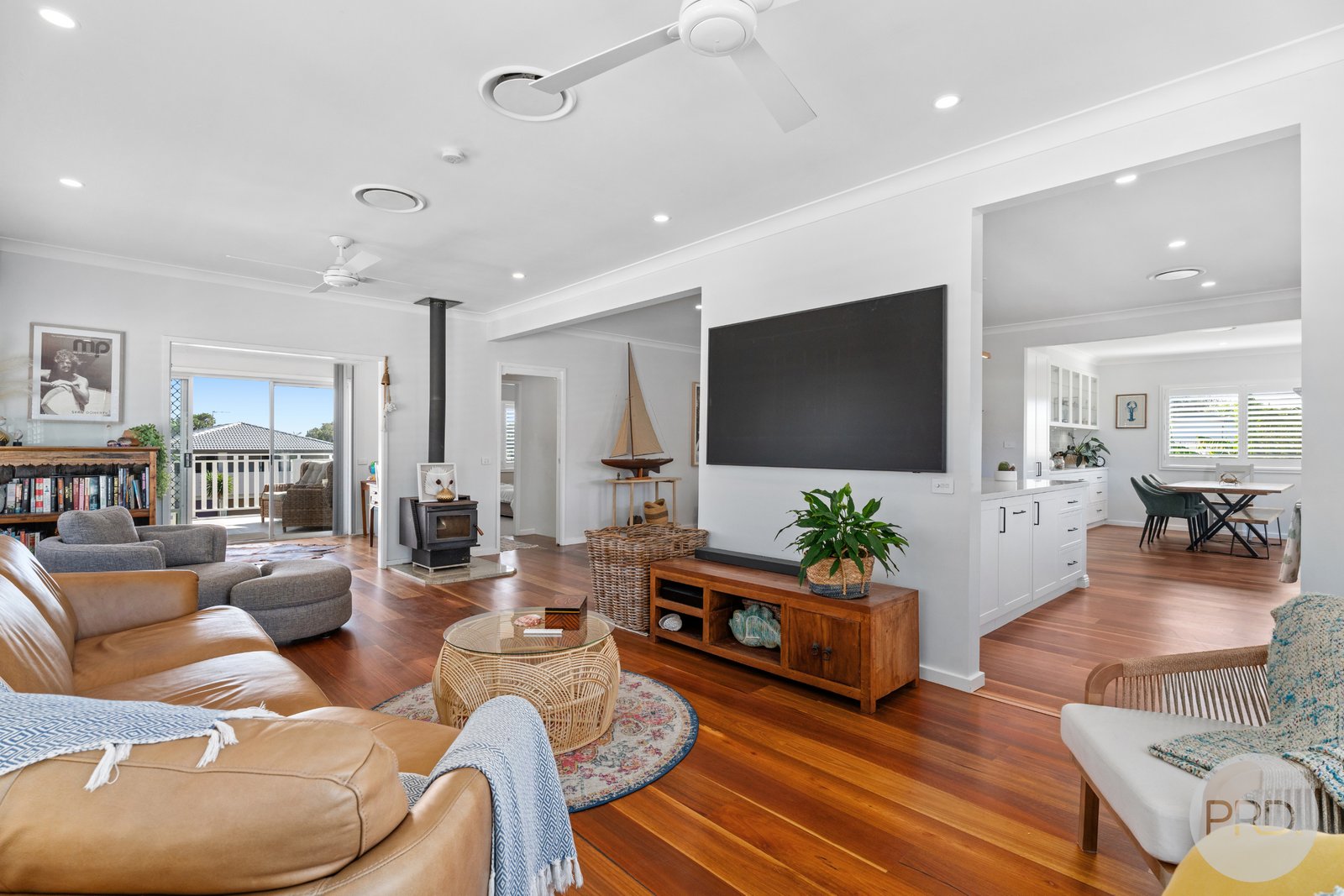 9 Robinson Street ANNA BAY 12