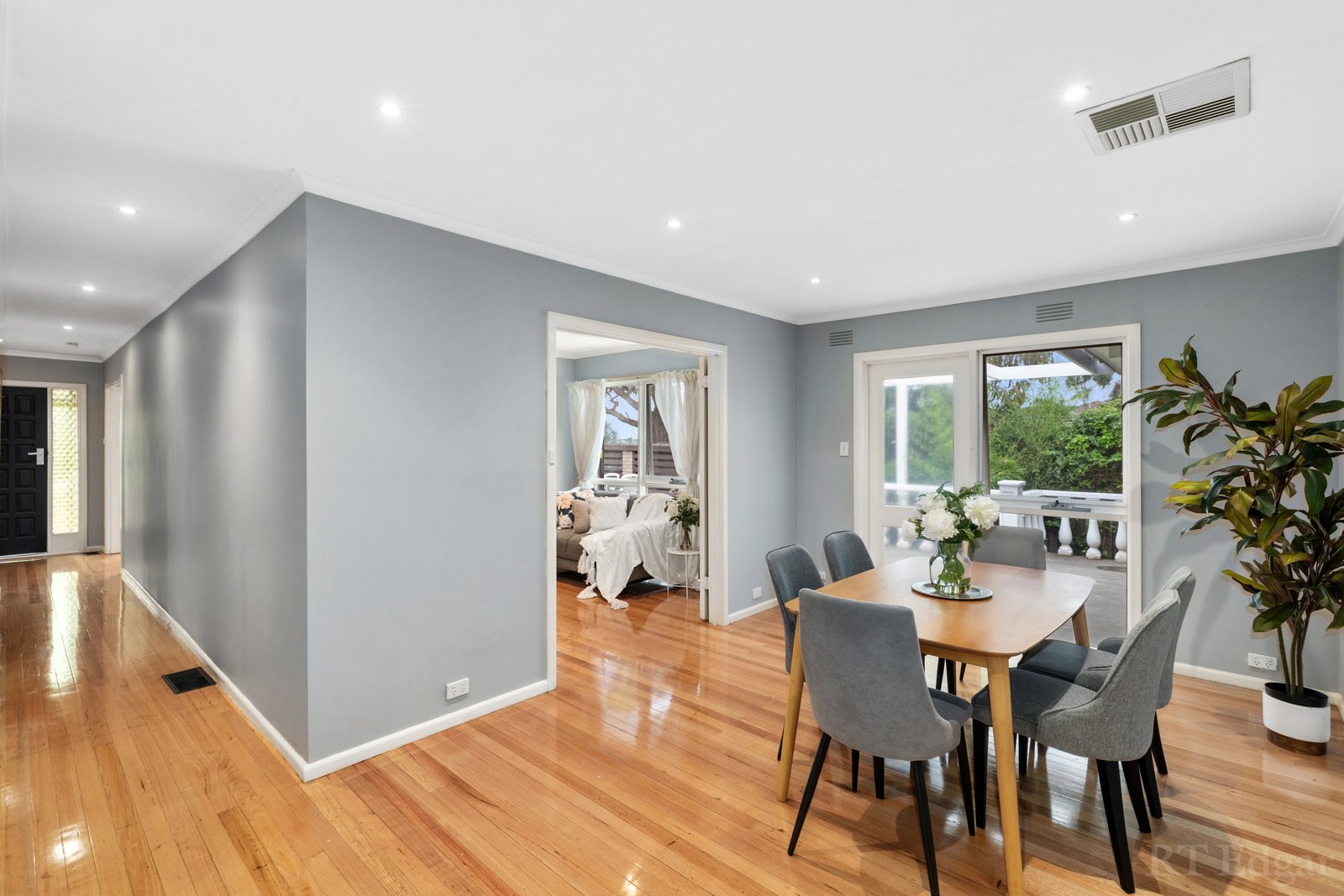 Real Estate and Property in 9 Robyn Street, Doncaster, VIC