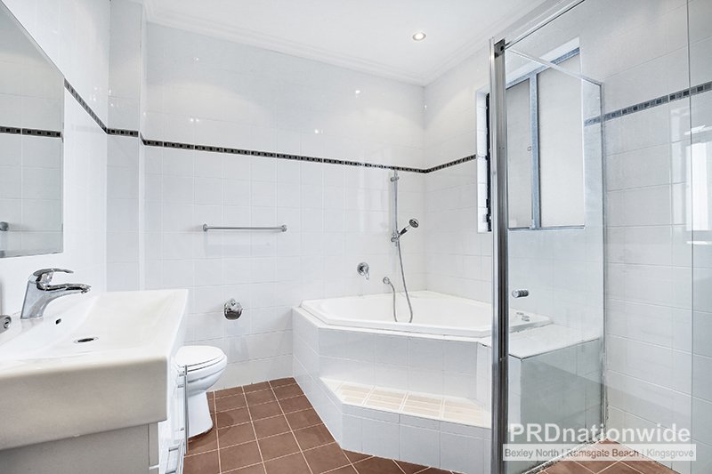 9 Rolestone Avenue KINGSGROVE 6