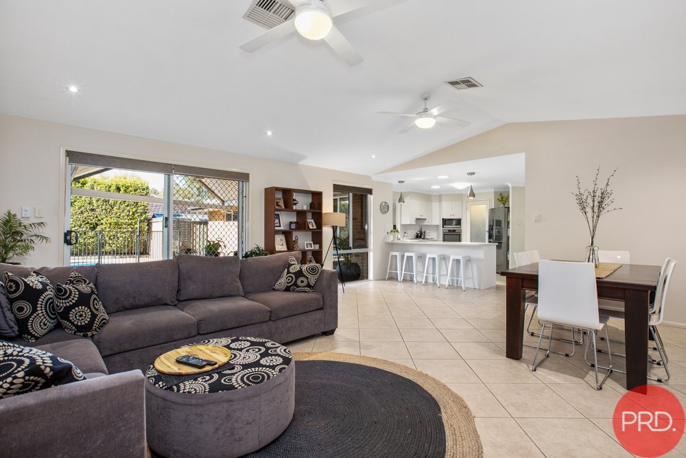 9 Rothbury Terrace THORNTON 11