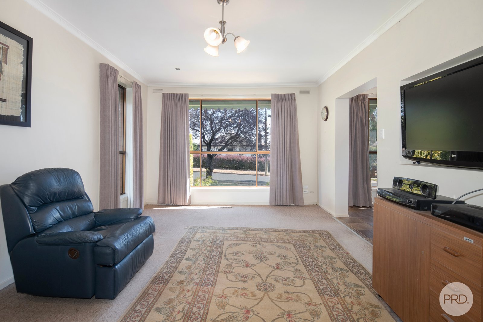 9 Rotherwood Street WENDOUREE 2