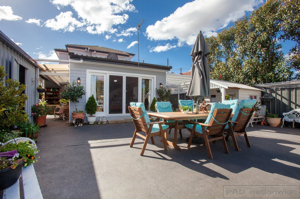 9 Roy Street LORN 19