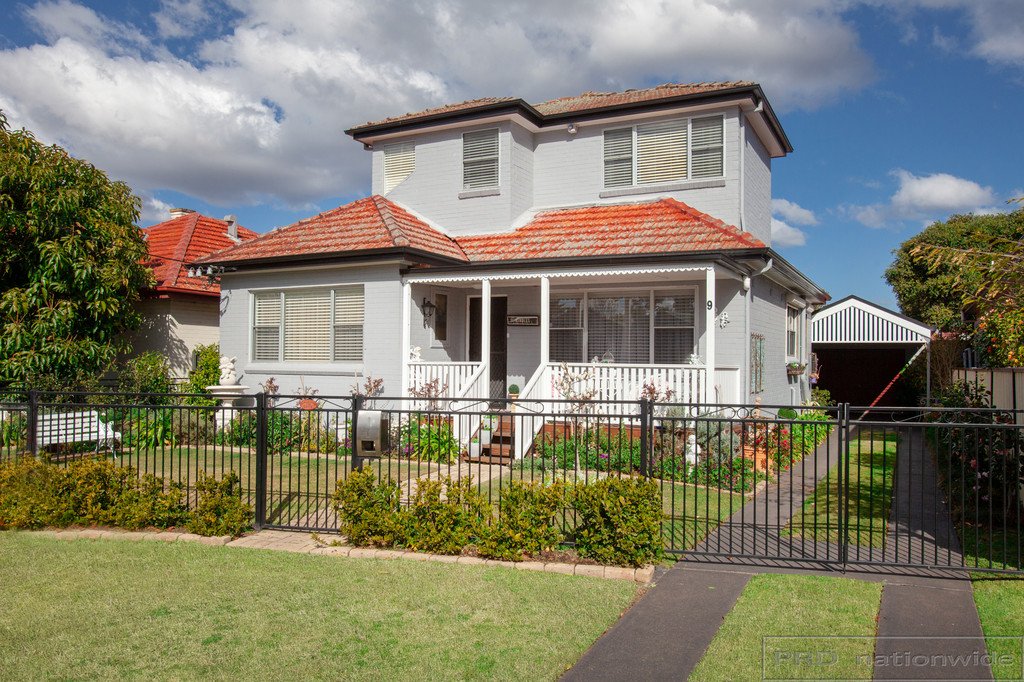 9 Roy Street LORN 25