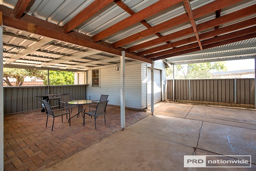 9 Sale Street TAMWORTH 9