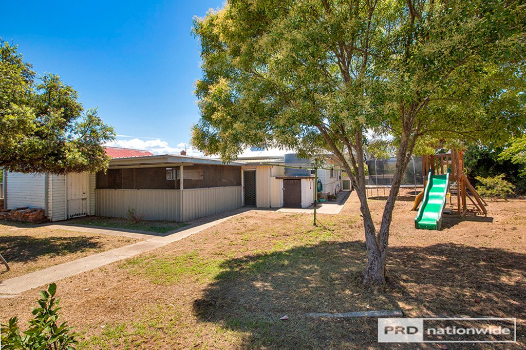 9 Sale Street TAMWORTH 10