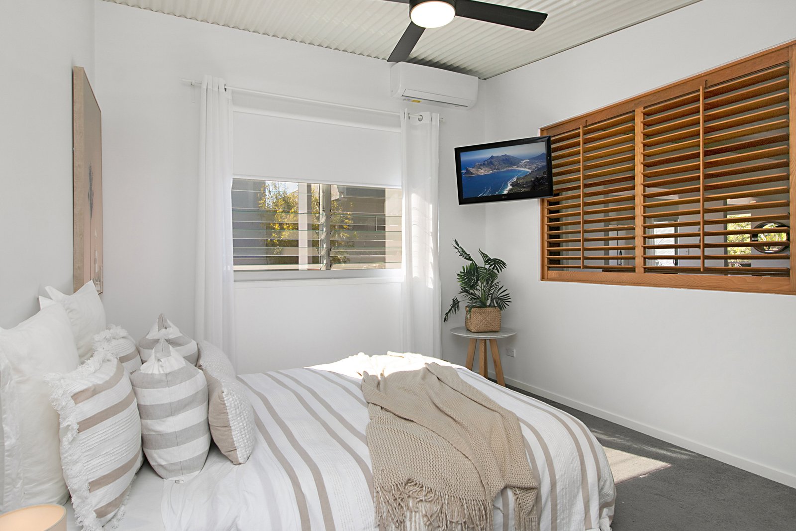 9 Salt Water Crescent KINGSCLIFF 8