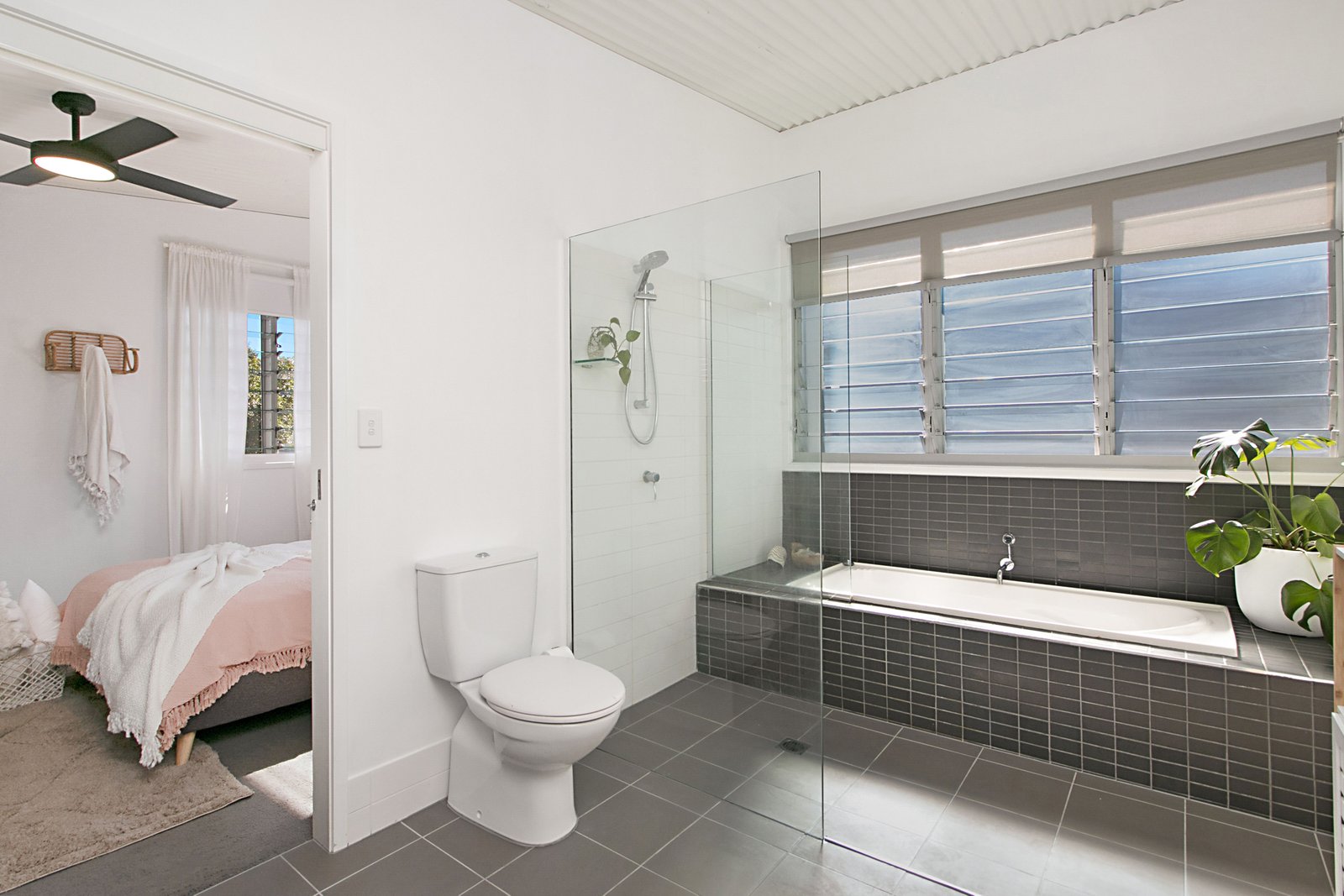 9 Salt Water Crescent KINGSCLIFF 9