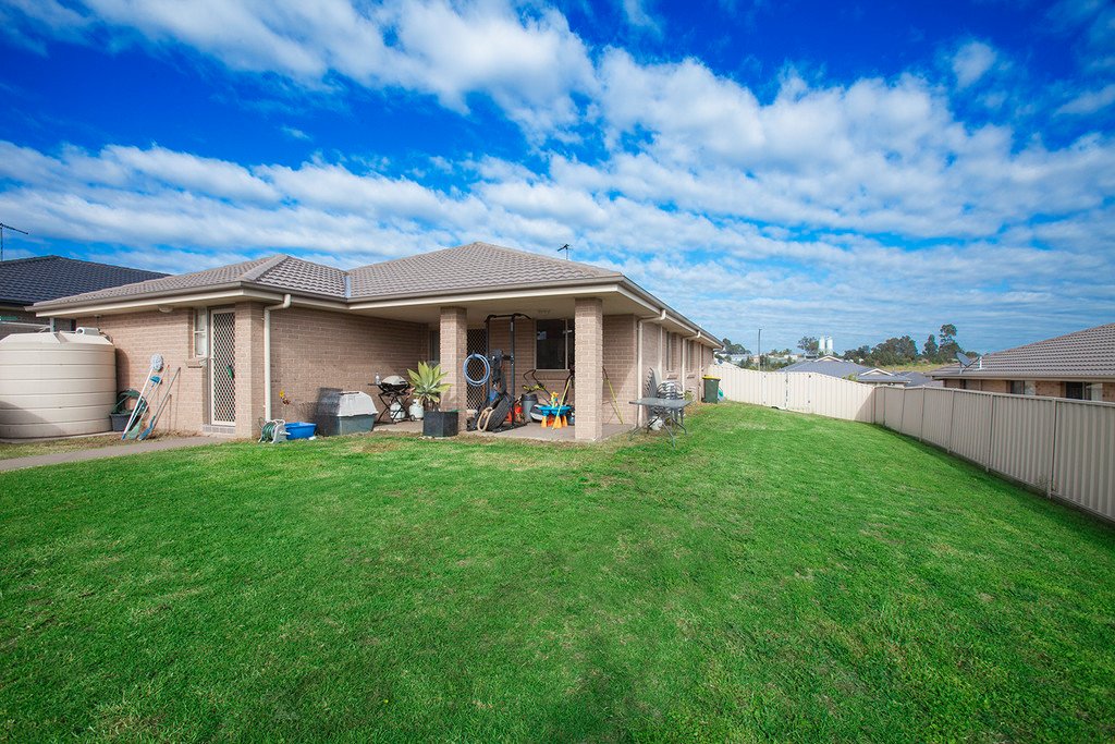 9 Sapphire Drive RUTHERFORD 12