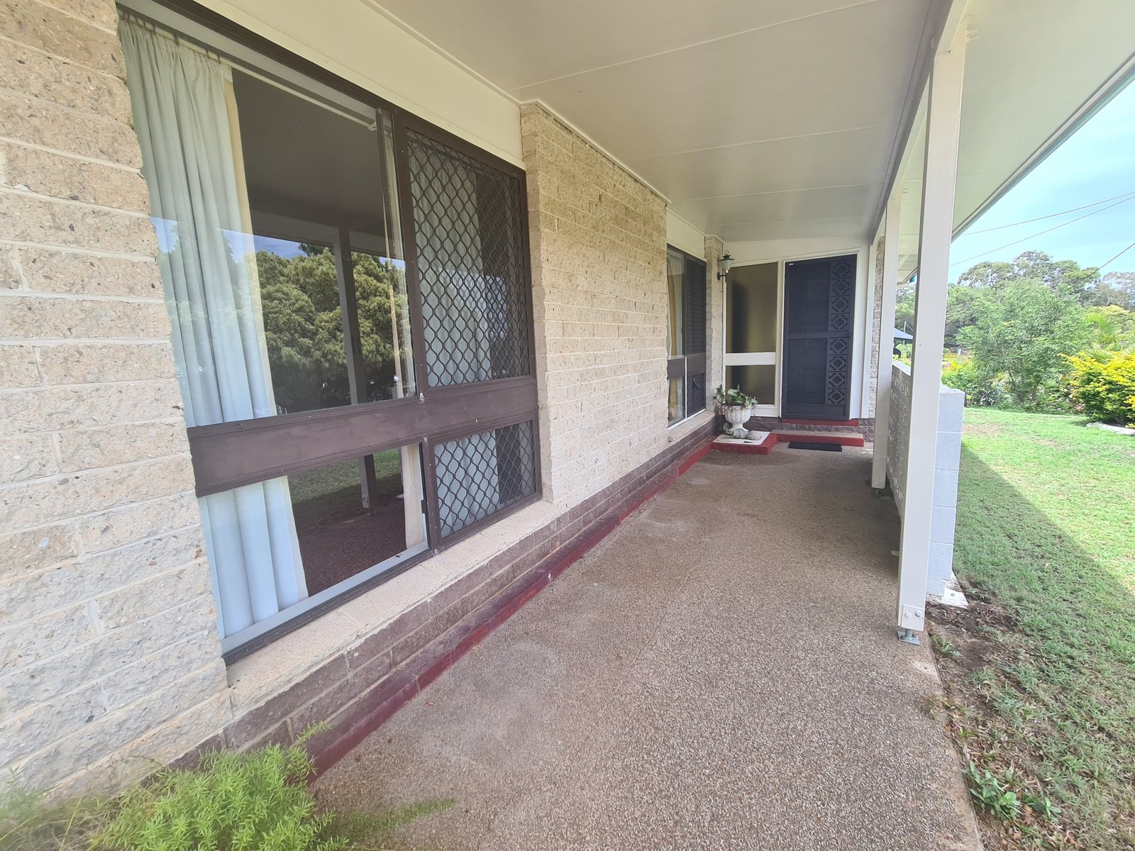9 SCHOOL Street TANNUM SANDS 4