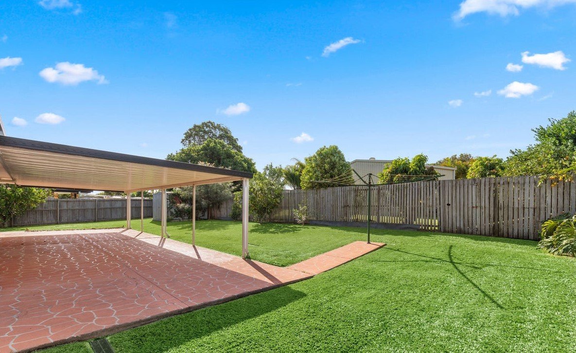 9 Scribbly Gum Court URRAWEEN 15