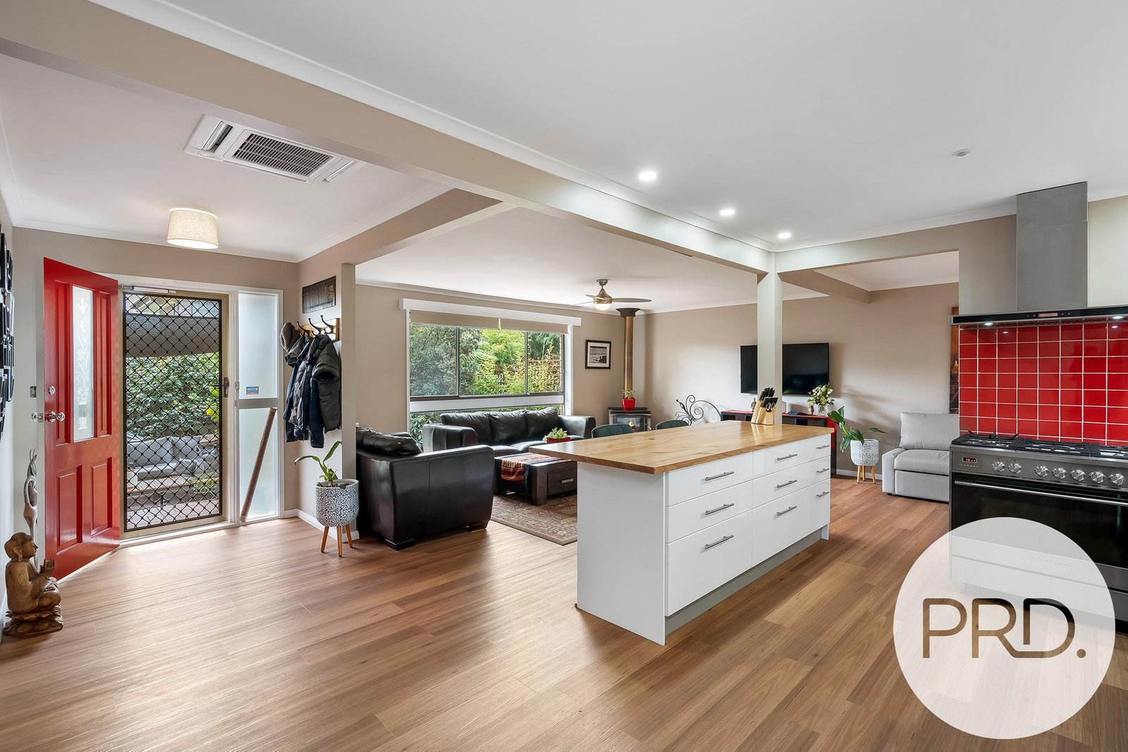 9 Seamist Court LAUDERDALE 14