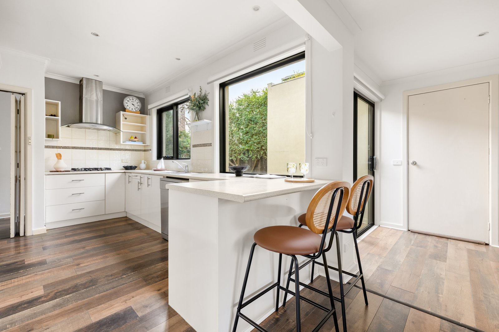 Gallery: 9 Seaview Street