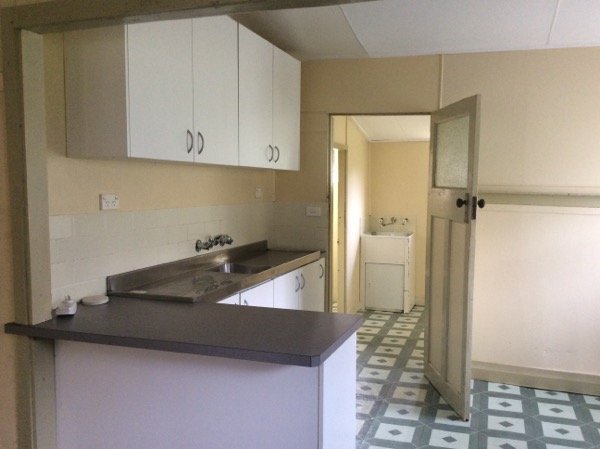 9 Selwyn  TUMBARUMBA 3