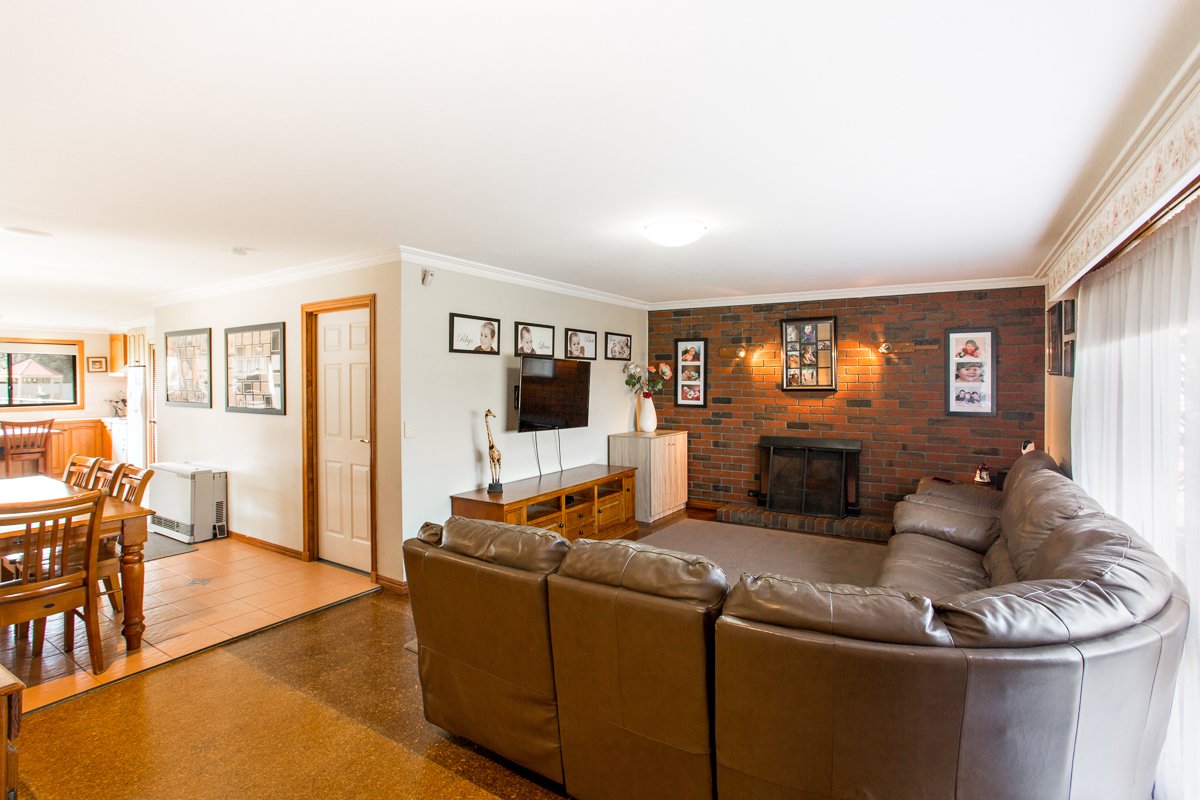 Gallery: 9 Sharpes Road