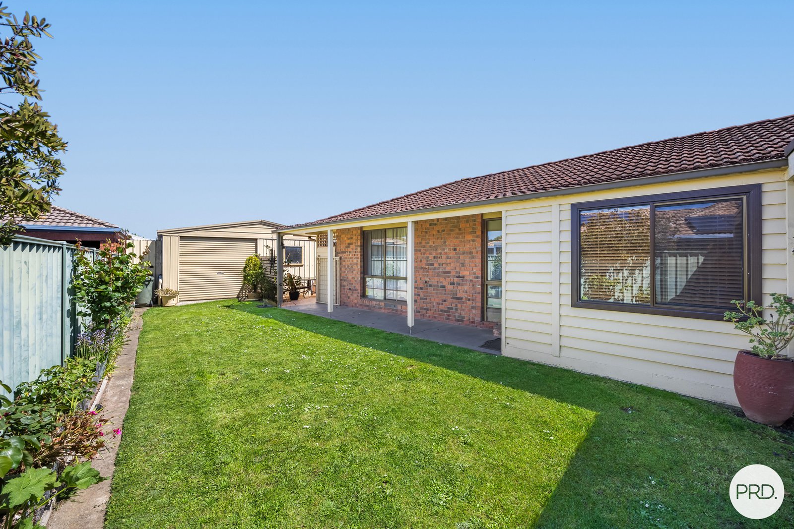 9 Shasta Drive DELACOMBE 25