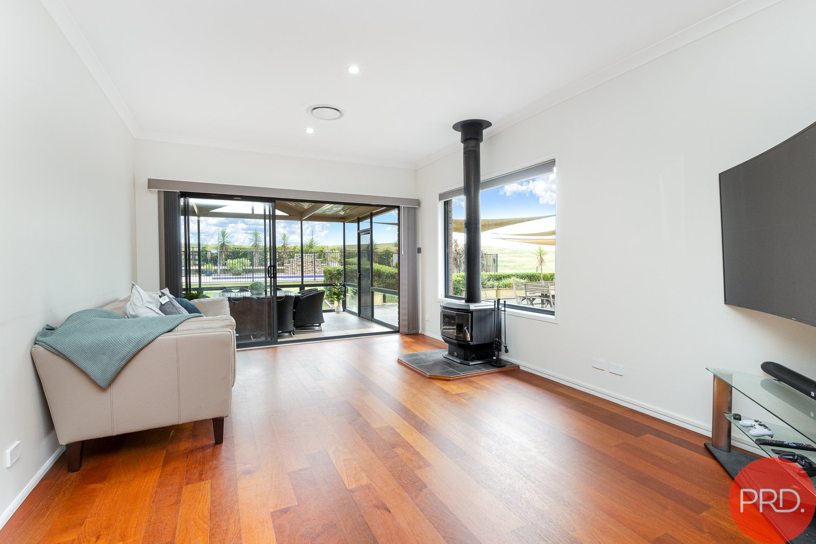 9 She Oak Close WINDELLA 3