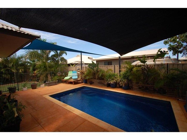 9 Shiosaki Brace  BILINGURR 2