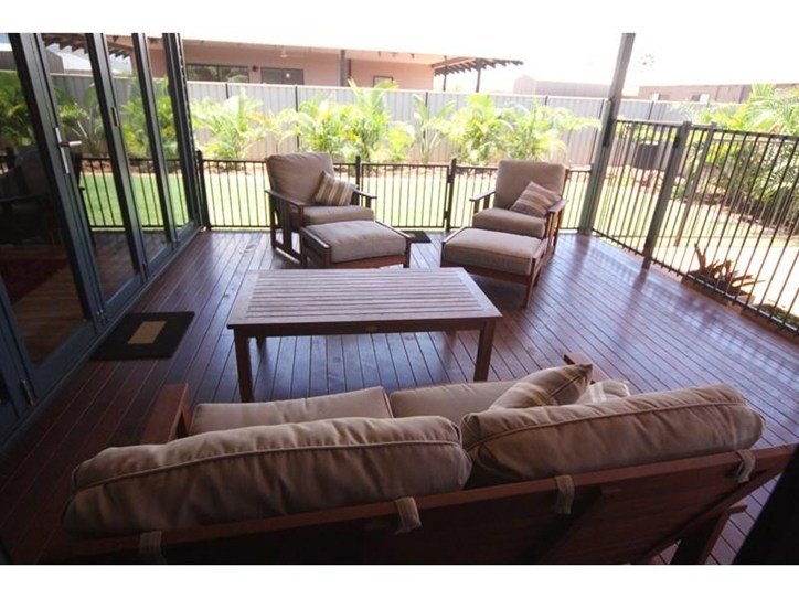 9 Shiosaki Brace  BILINGURR 3