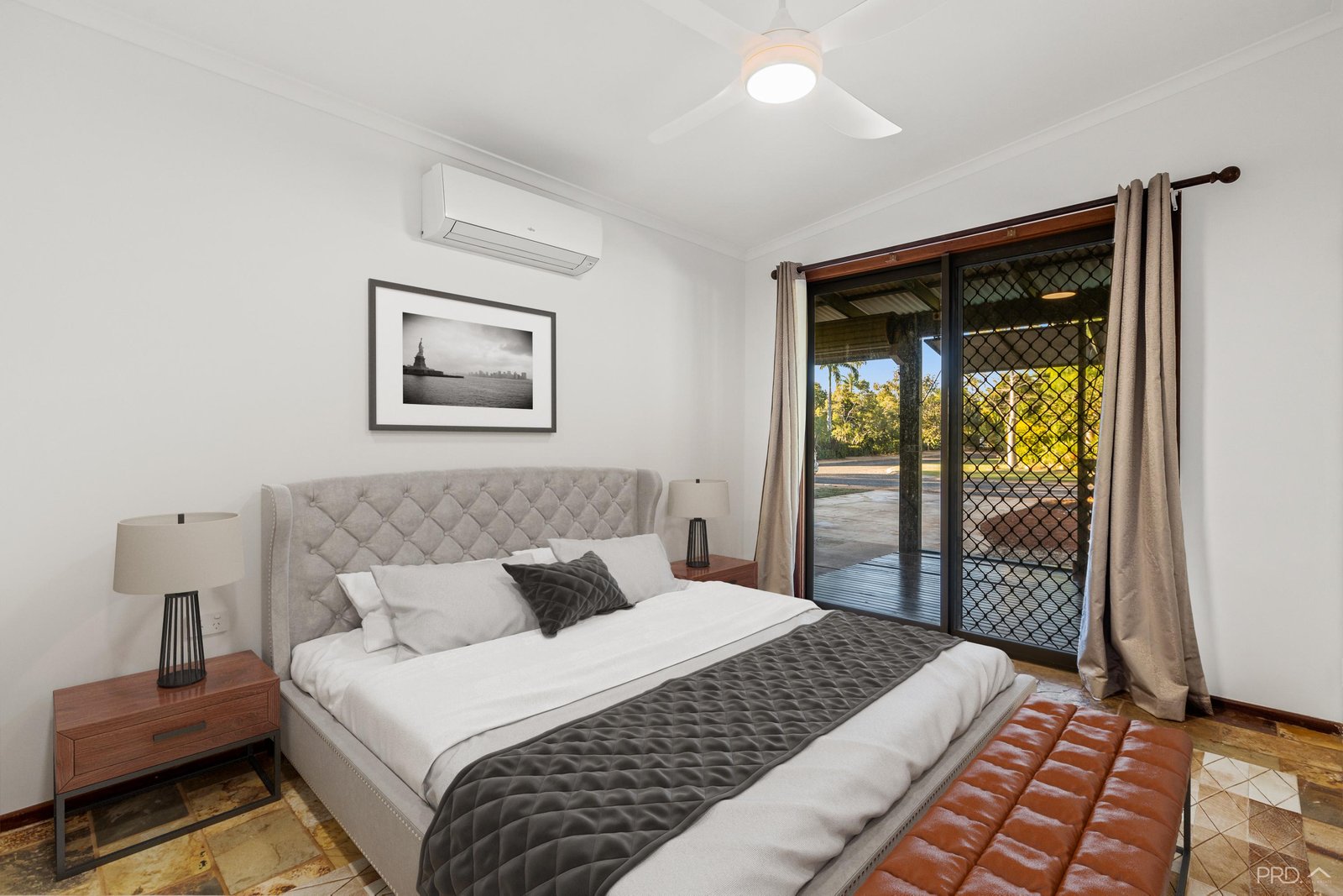 9 Slater Road CABLE BEACH 11