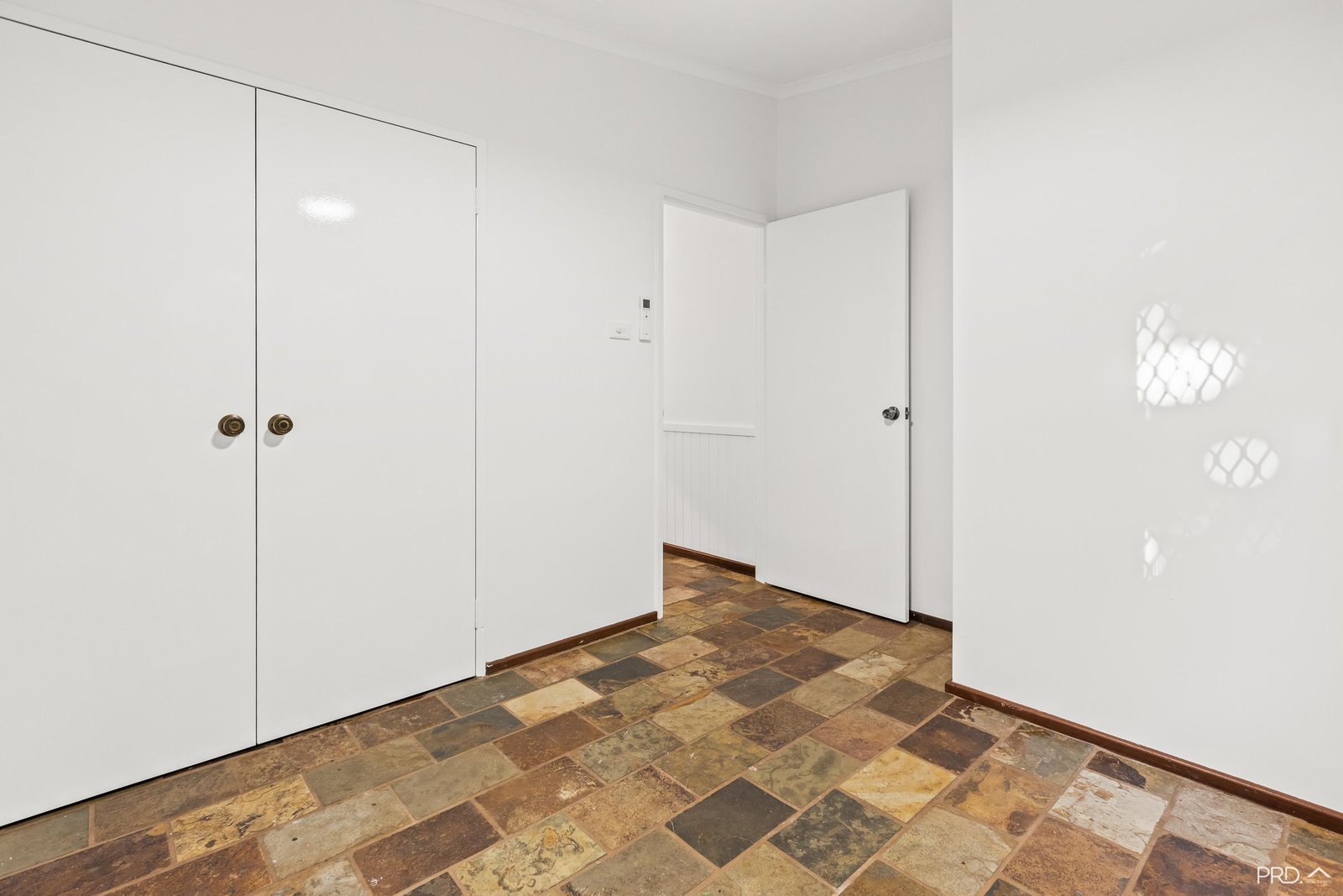 9 Slater Road CABLE BEACH 17