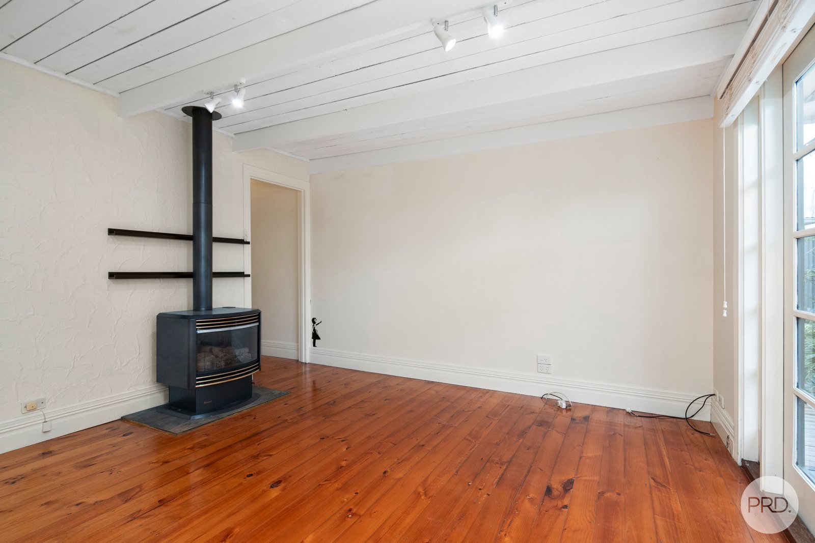 9 Smith Street NEWINGTON 9