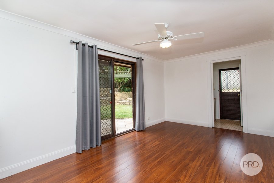 9 Soling Crescent CRANEBROOK 12