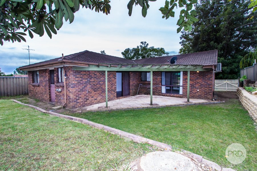 9 Soling Crescent CRANEBROOK 20