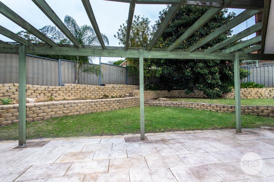 9 Soling Crescent CRANEBROOK 24