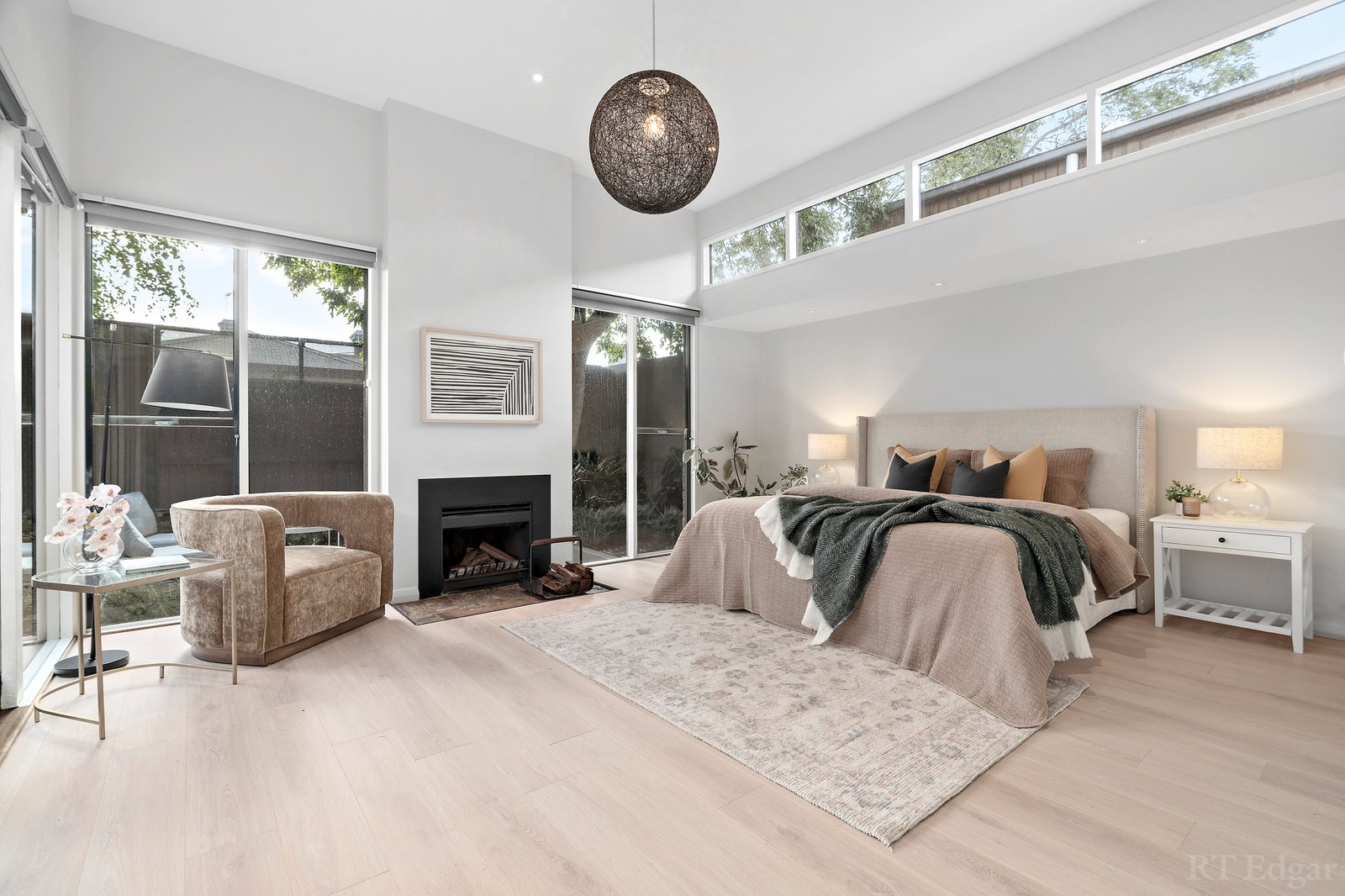 Real Estate and Property in 9 Somerset Place, Windsor, VIC