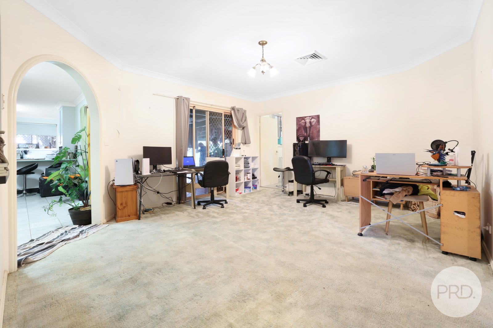 9 South Street MANILLA 4