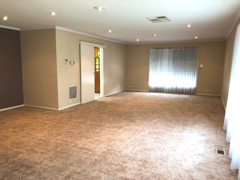 Gallery: 9 Southern Drive
